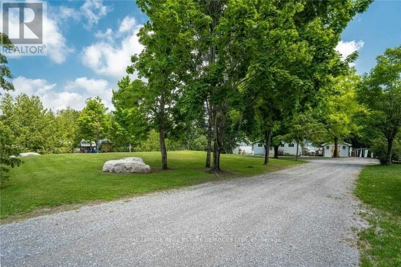 2365 Selwyn Bay Lane, Smith-Ennismore-Lakefield, ON, K0L 2H0 - 2