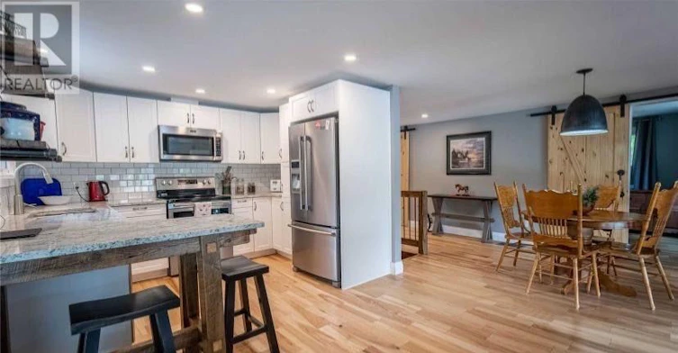 2365 Selwyn Bay Lane, Smith-Ennismore-Lakefield, ON, K0L 2H0 - 17