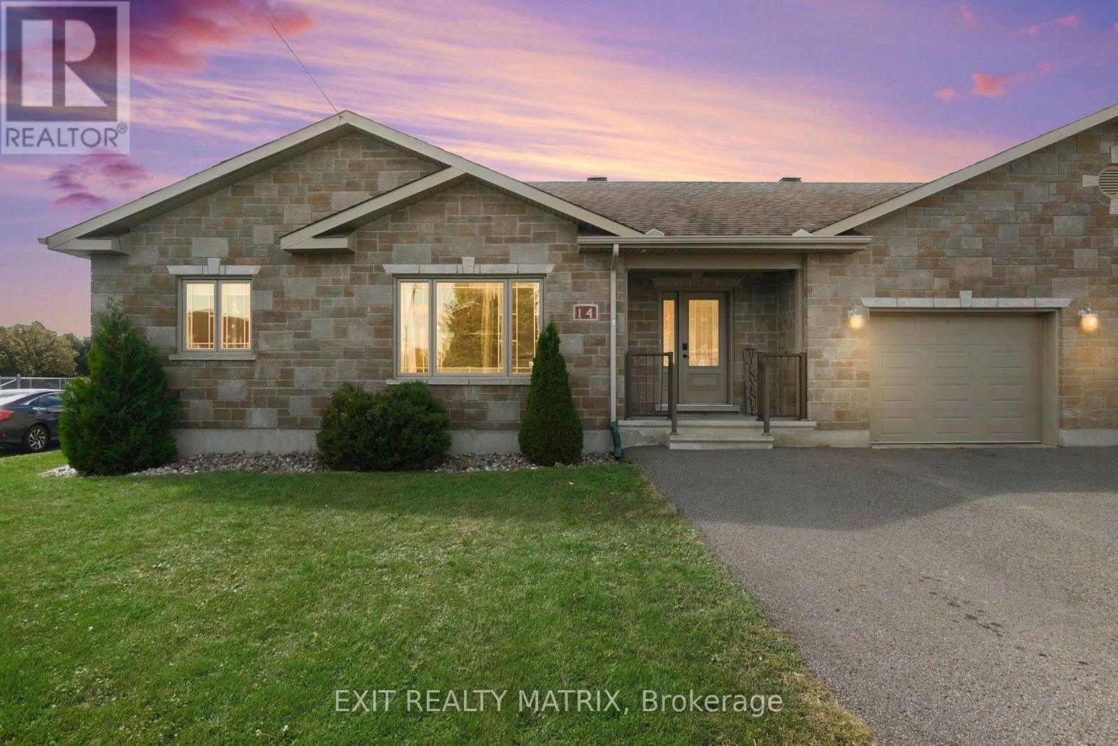 14 Hebert Street, Limoges, ON, K0A 3C0