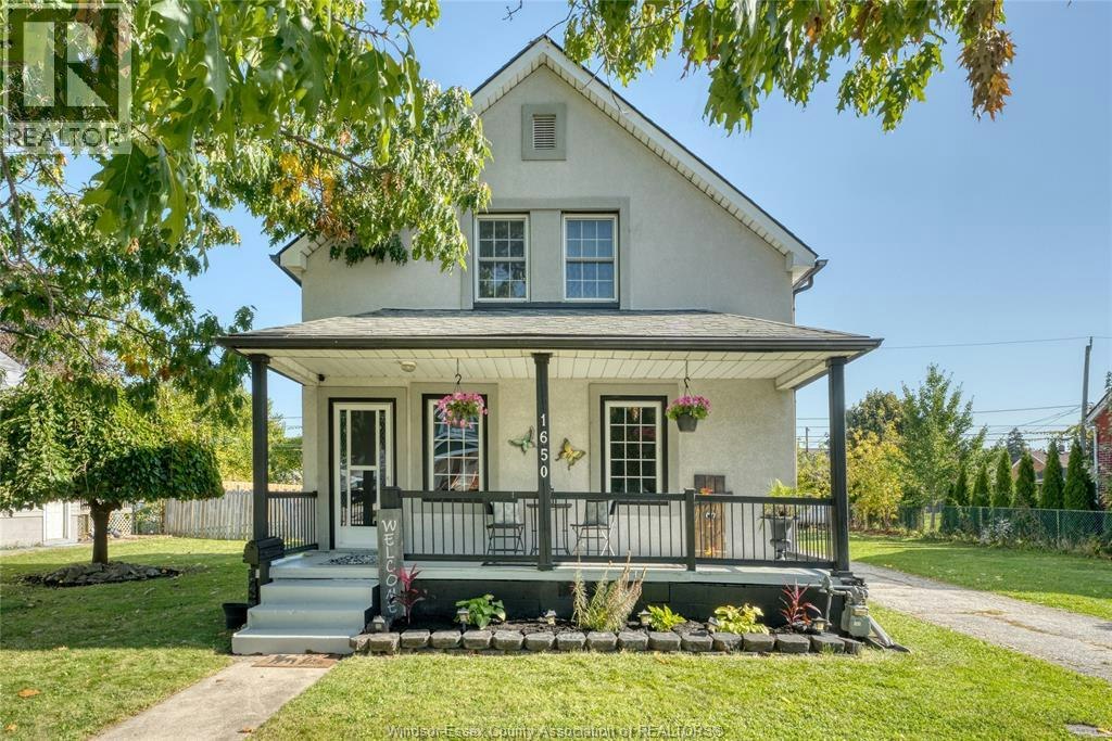 1650 Albert Road, Windsor, ON, N8Y 3R5