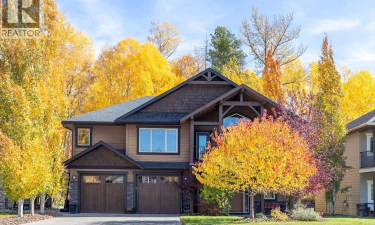 10 Silver Ridge Way