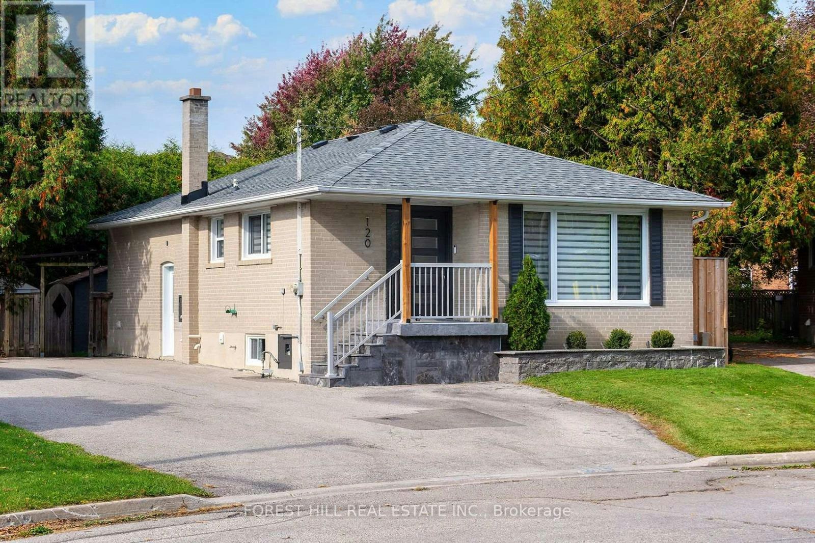 120 Cherrywood Drive, Newmarket, ON, L3Y 2X7