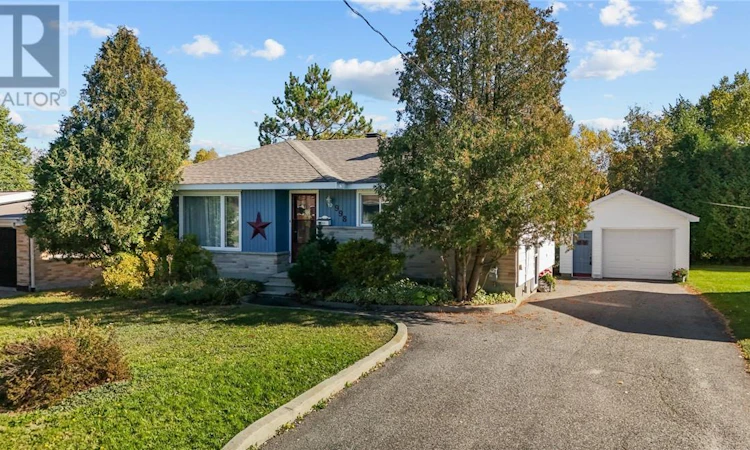 998 Lynwood Drive