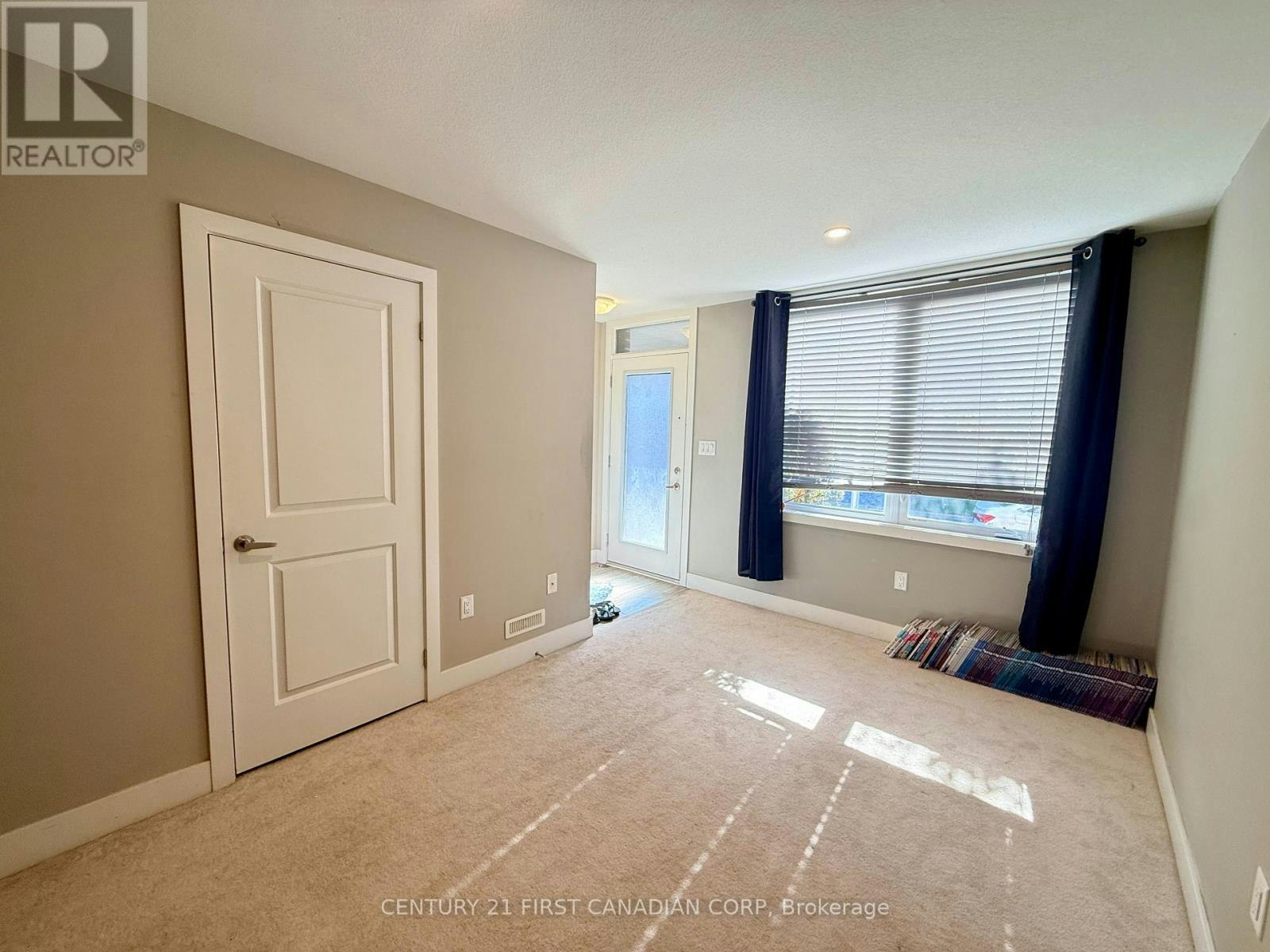 40-1960 Dalmagarry Road, London, ON, N6G 0T8 - 4