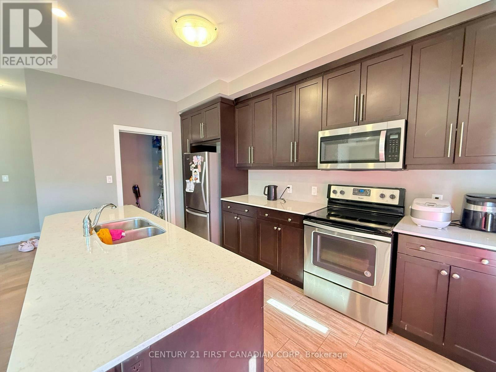 40-1960 Dalmagarry Road, London, ON, N6G 0T8 - 13