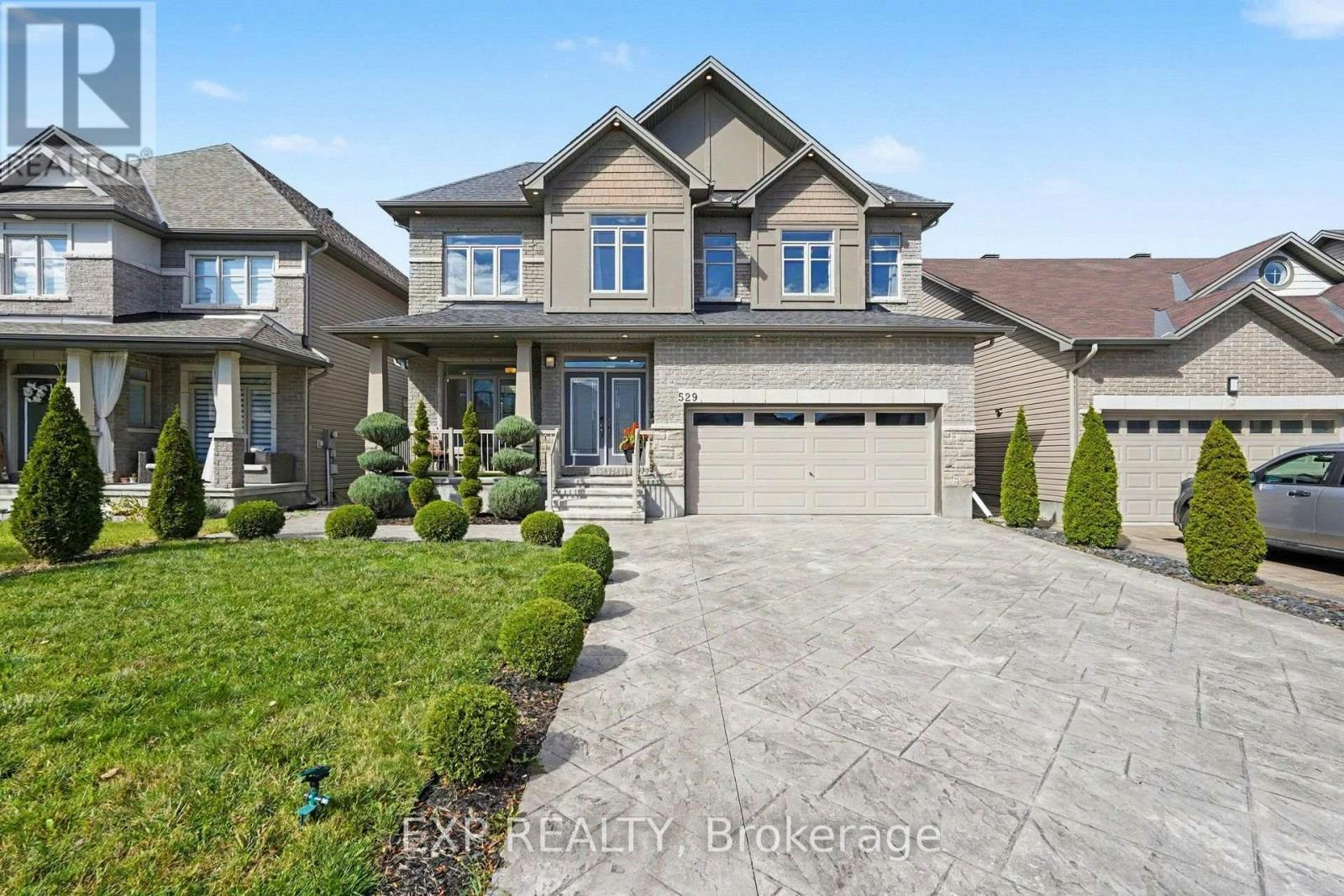 529 Peerless Street, Ottawa, ON, K2J 5P9