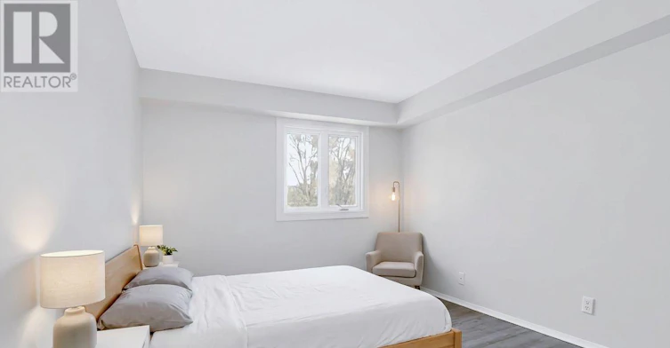 203 158a Mcarthur Avenue, Ottawa, ON, K1L 7E7 - 6