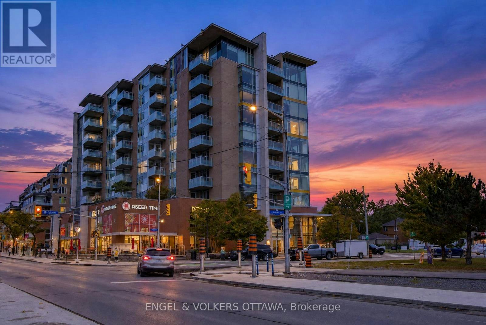 703-401 Golden Avenue, Ottawa, ON, K2A 1H4