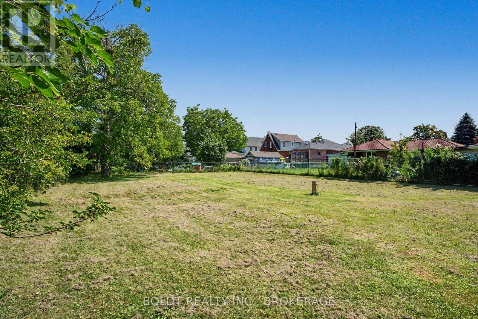 5568 Drummond Road, Niagara Falls, ON, L2G 4L3 - 20