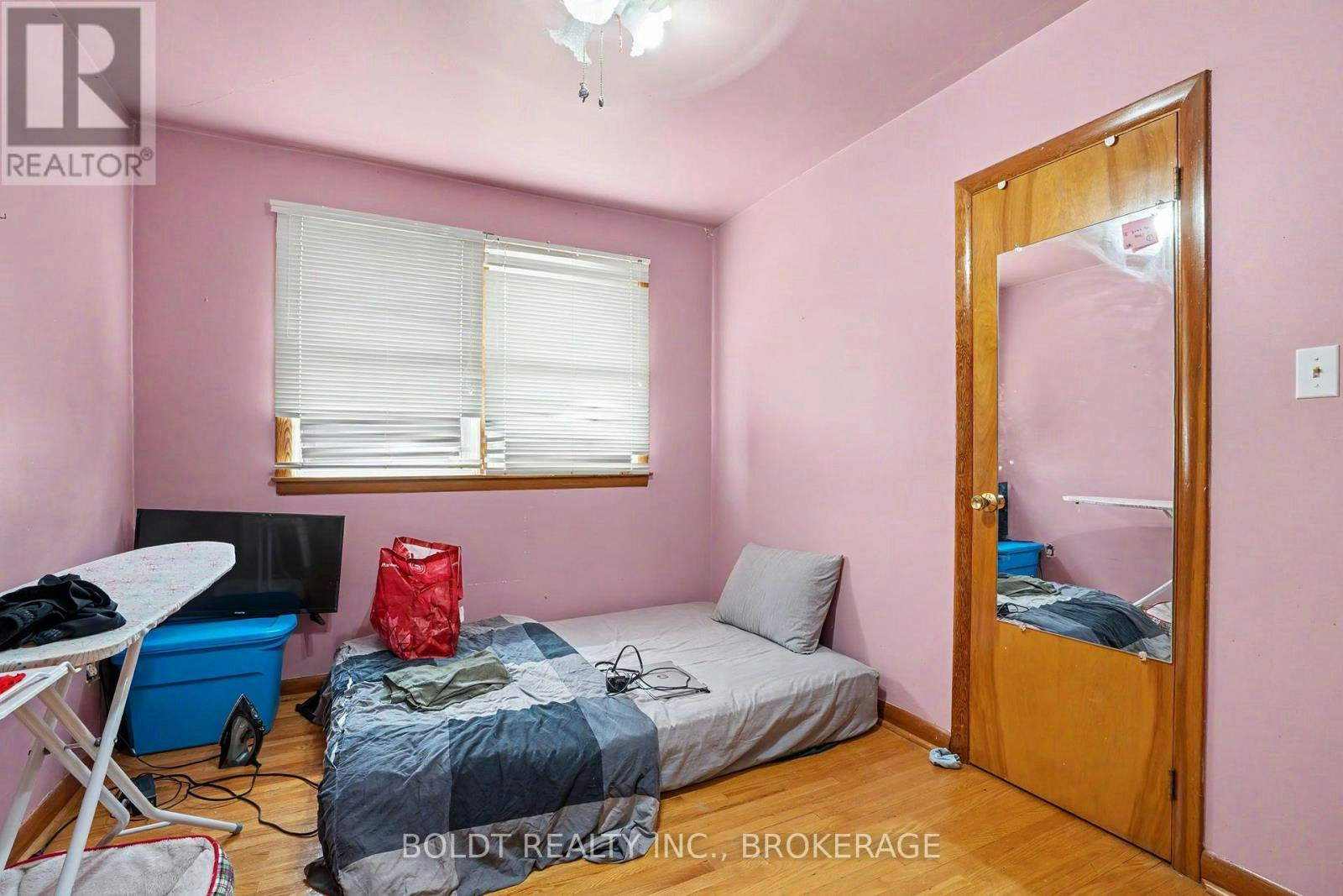 5568 Drummond Road, Niagara Falls, ON, L2G 4L3 - 9