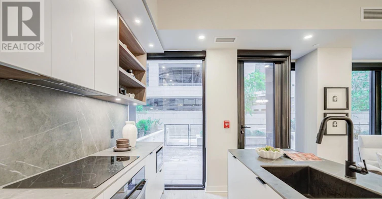 TH05-55 Charles Street E, Toronto, ON, M4Y 0J1 - 8