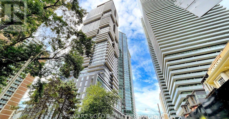 TH05-55 Charles Street E, Toronto, ON, M4Y 0J1