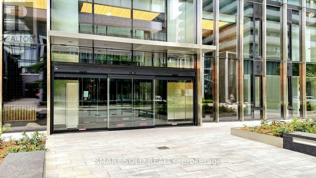 TH05-55 Charles Street E, Toronto, ON, M4Y 0J1 - 2