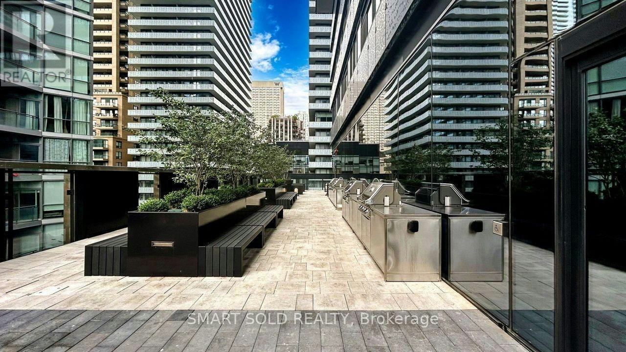 TH05-55 Charles Street E, Toronto, ON, M4Y 0J1 - 17