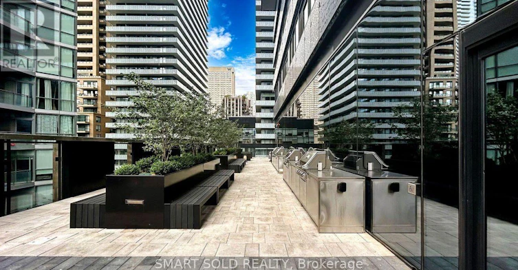 TH05-55 Charles Street E, Toronto, ON, M4Y 0J1 - 17