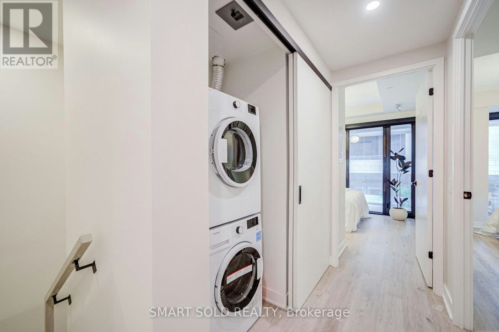 TH05-55 Charles Street E, Toronto, ON, M4Y 0J1 - 16