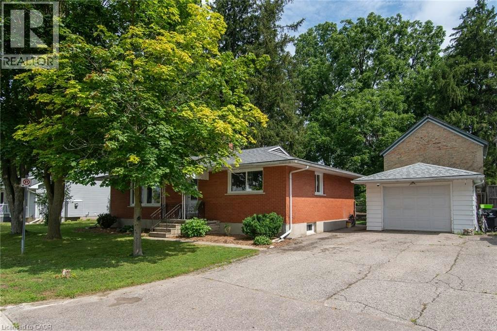 13 Lewis Street, Township of Wilmot, ON, N3A 1P5