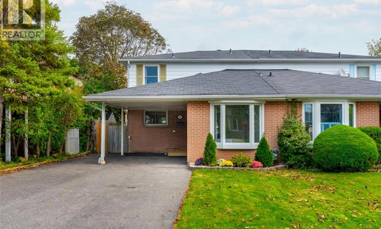 2697 Hollington Crescent