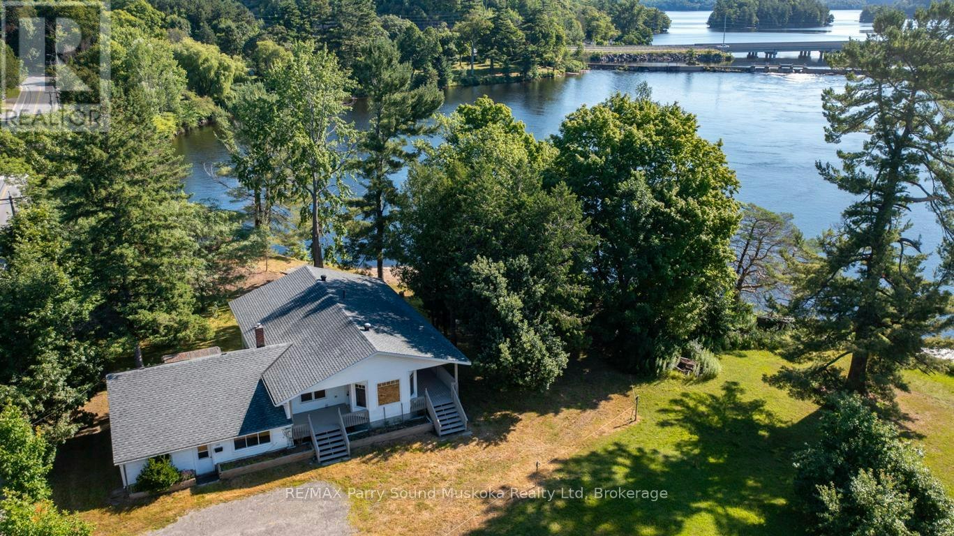 149 William Street, Parry Sound, ON, P2A 1W3