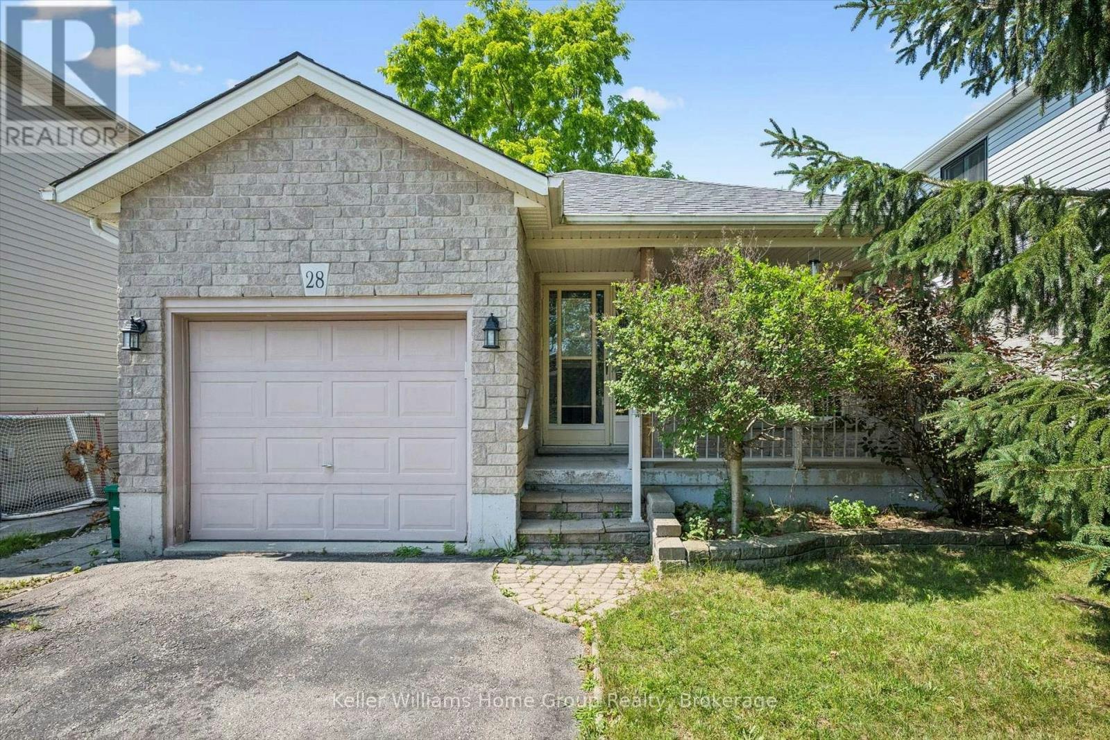 28 Peglar Crescent, Centre Wellington, ON, N1M 3T3