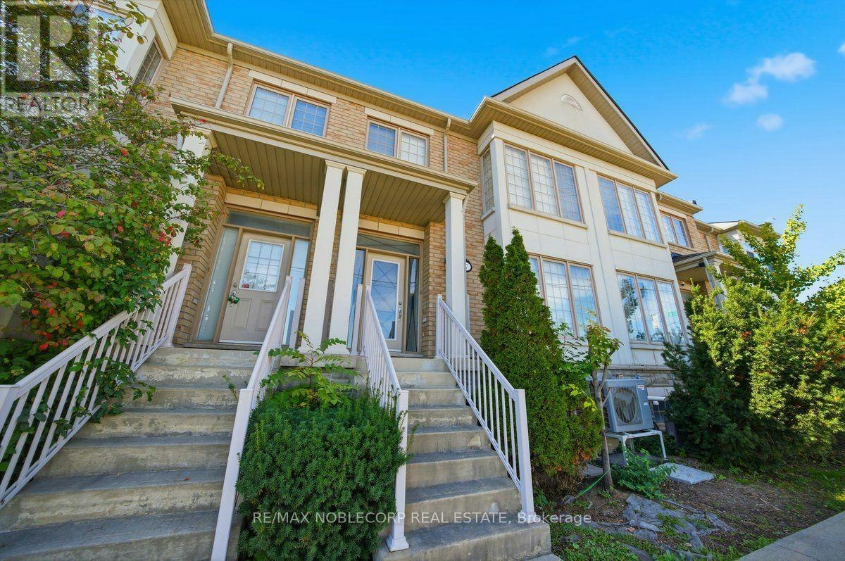 37-8900 Bathurst Street, Vaughan, ON, L4J 8A7