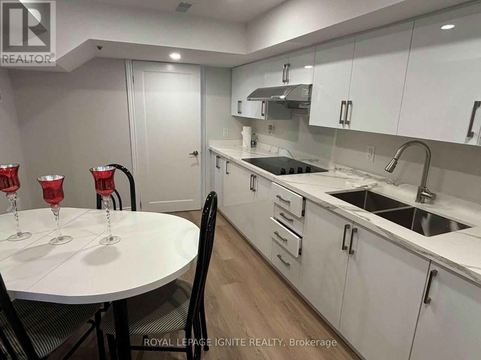 BSMT-37 Camino Drive, Vaughan, ON, L6A 3W8