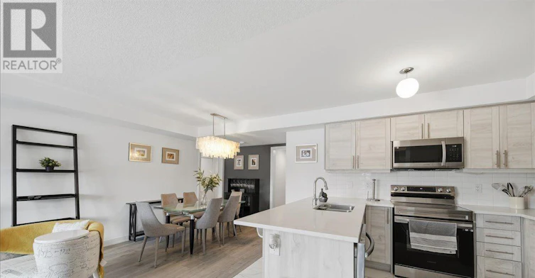 32 Magnolia Lane, Barrie, ON, L9J 0N9 - 7