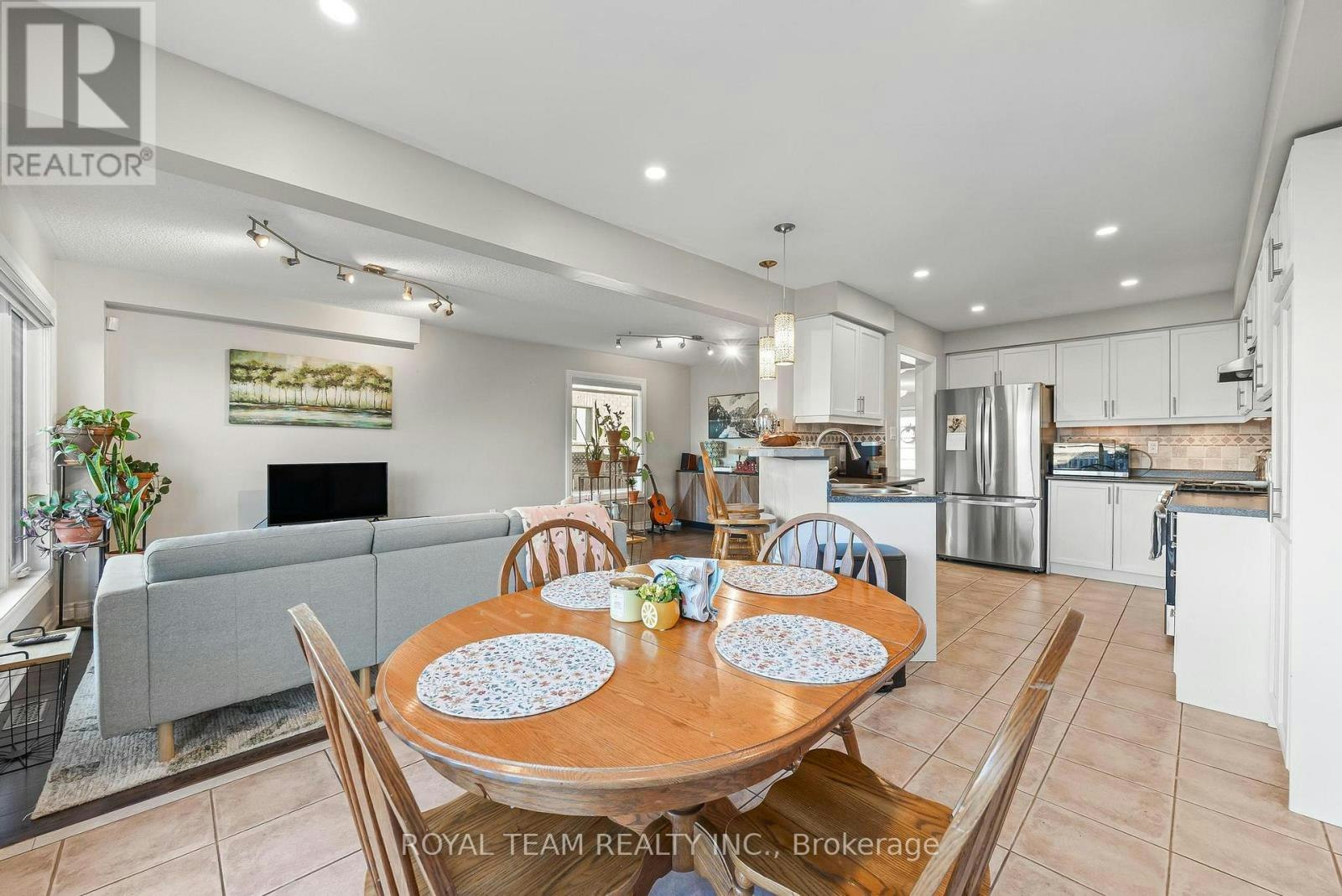 40 Emily Carr Crescent, Caledon, ON, L7E 2K9 - 8