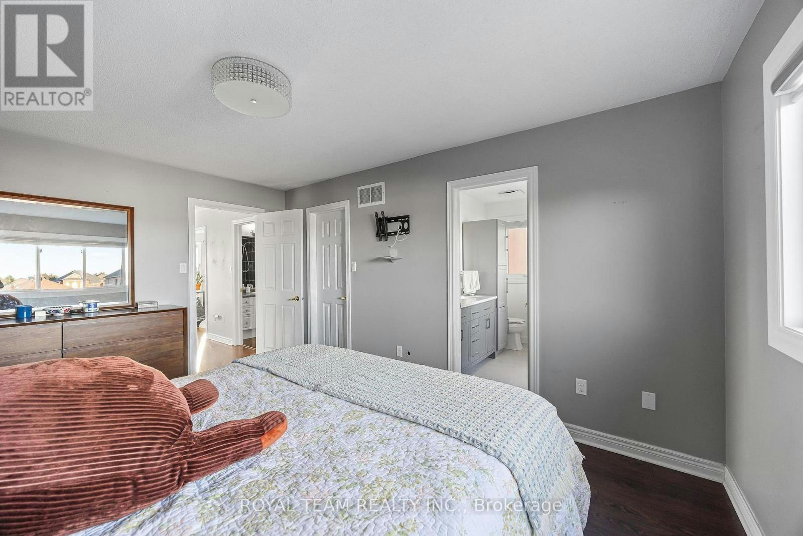 40 Emily Carr Crescent, Caledon, ON, L7E 2K9 - 18