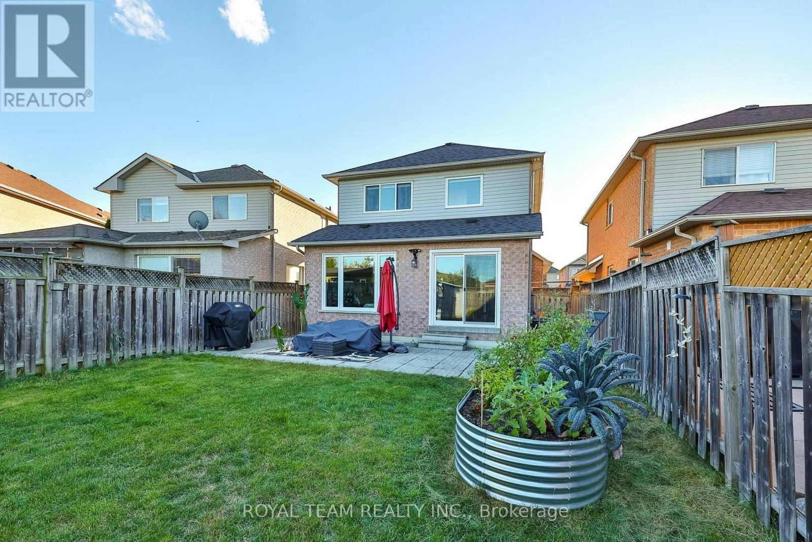 40 Emily Carr Crescent, Caledon, ON, L7E 2K9 - 34