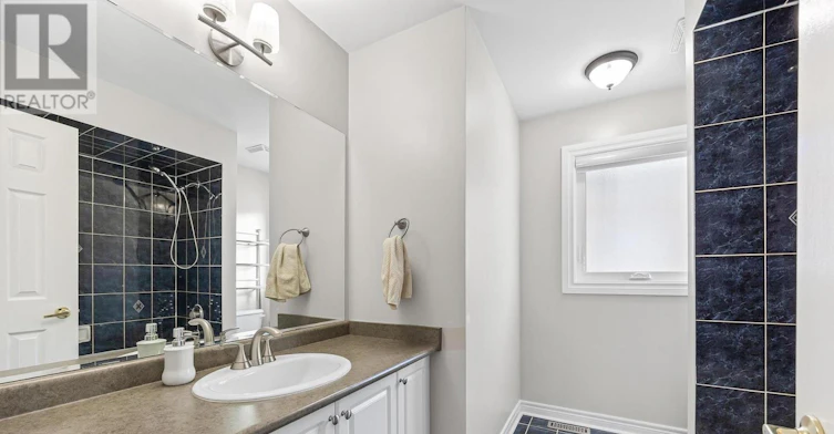 40 Emily Carr Crescent, Caledon, ON, L7E 2K9 - 23