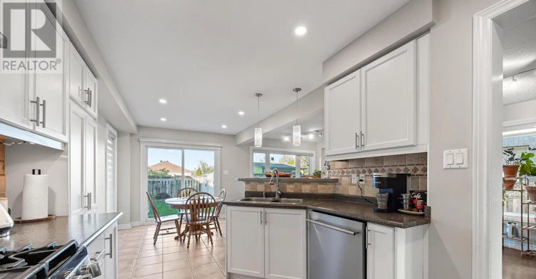 40 Emily Carr Crescent, Caledon, ON, L7E 2K9 - 10