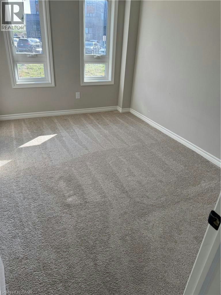 39-265 Chapel Hill Drive, Kitchener, ON, N2R 0S4 - 8