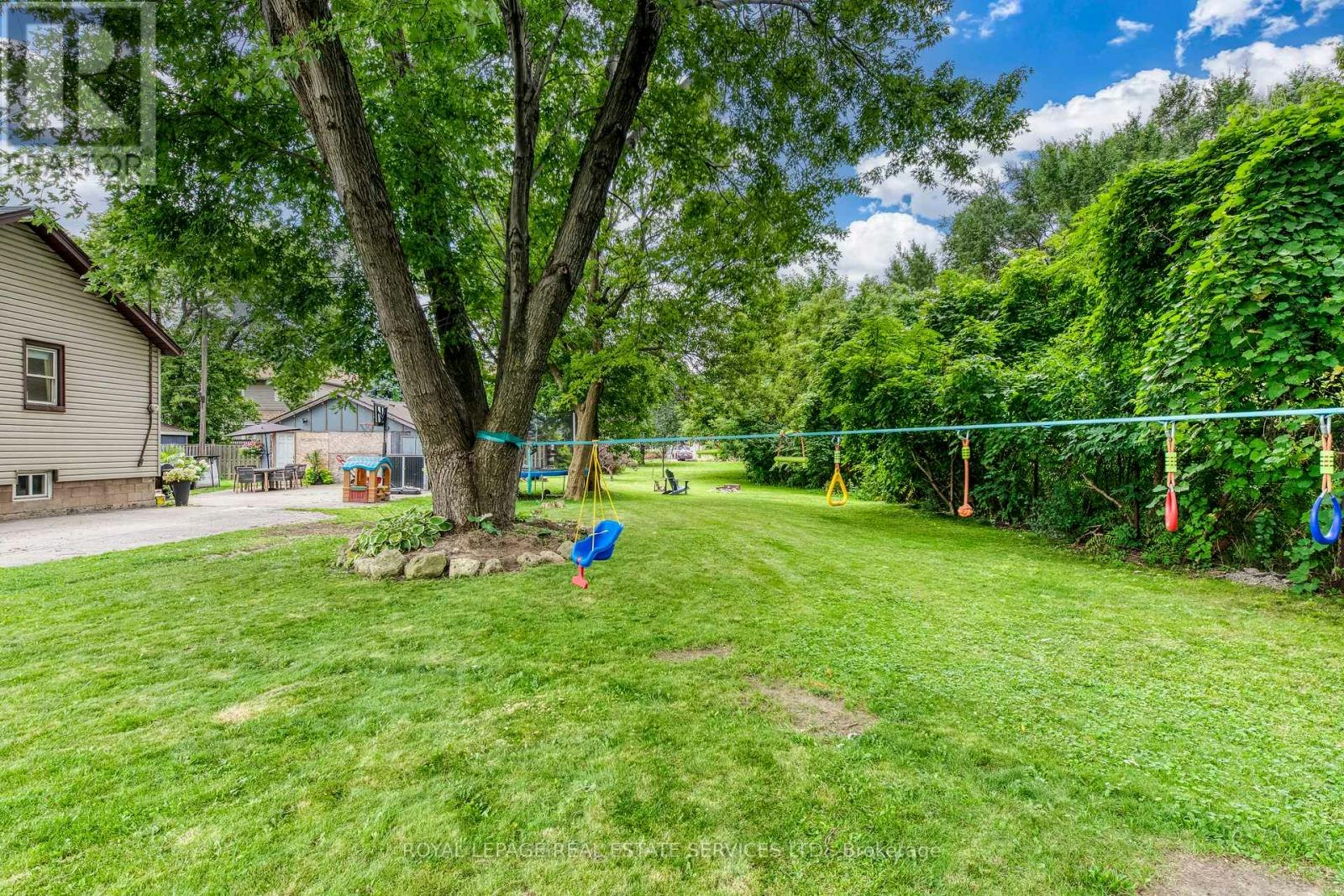 6 Rembe Avenue, Hamilton, ON, L8H 7G6 - 46