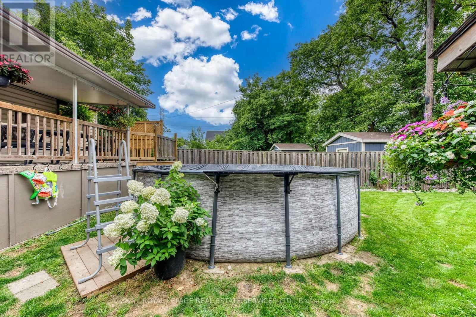 6 Rembe Avenue, Hamilton, ON, L8H 7G6 - 40