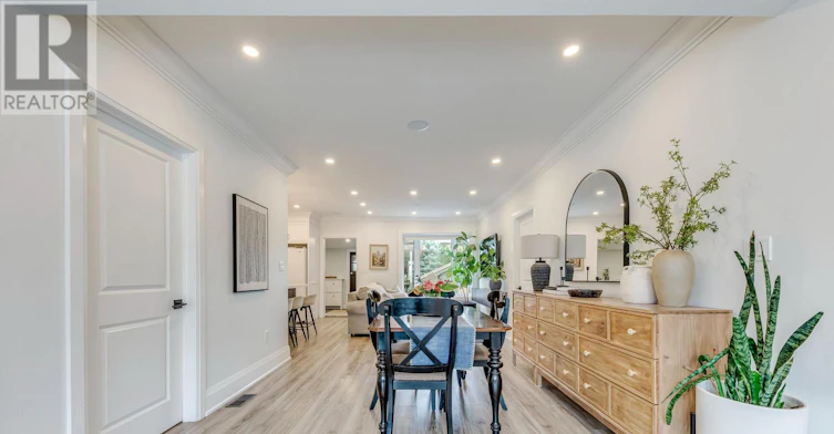 6 Rembe Avenue, Hamilton, ON, L8H 7G6 - 8