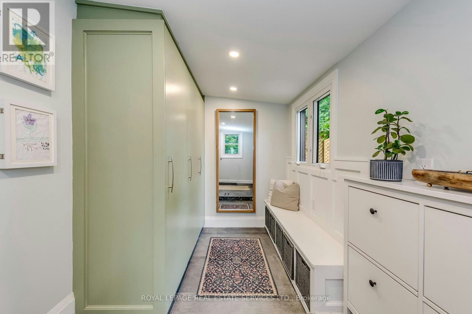 6 Rembe Avenue, Hamilton, ON, L8H 7G6 - 33