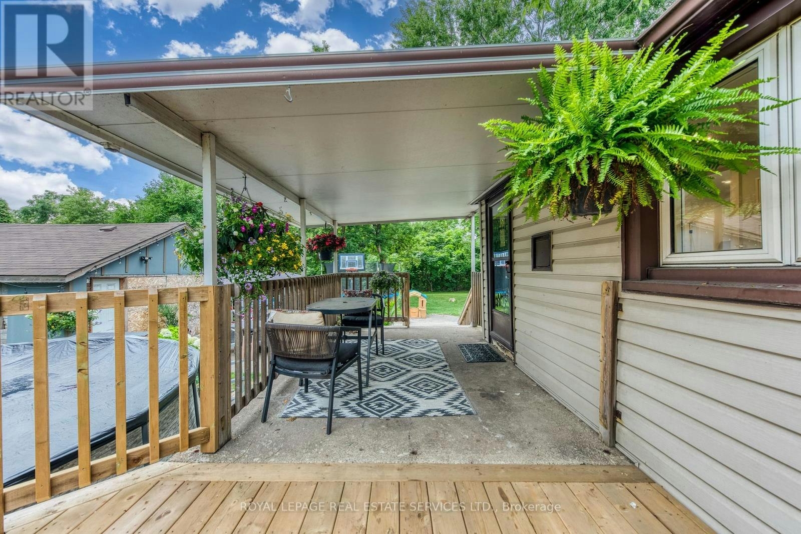 6 Rembe Avenue, Hamilton, ON, L8H 7G6 - 44