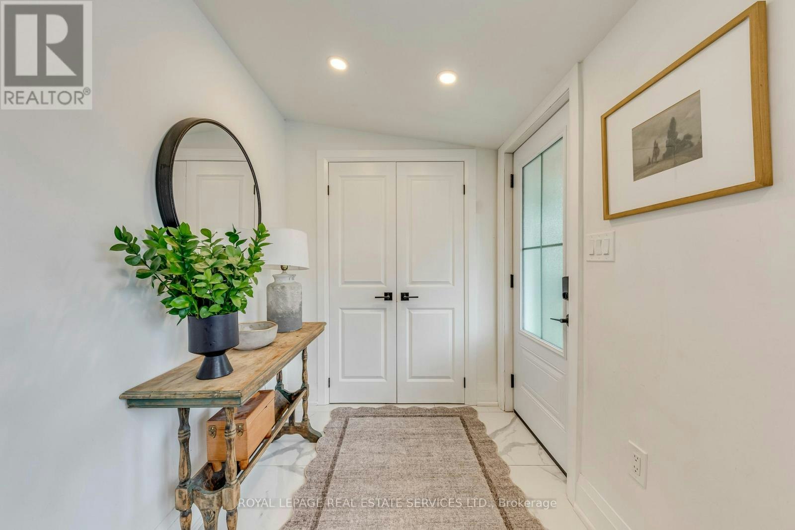 6 Rembe Avenue, Hamilton, ON, L8H 7G6 - 5