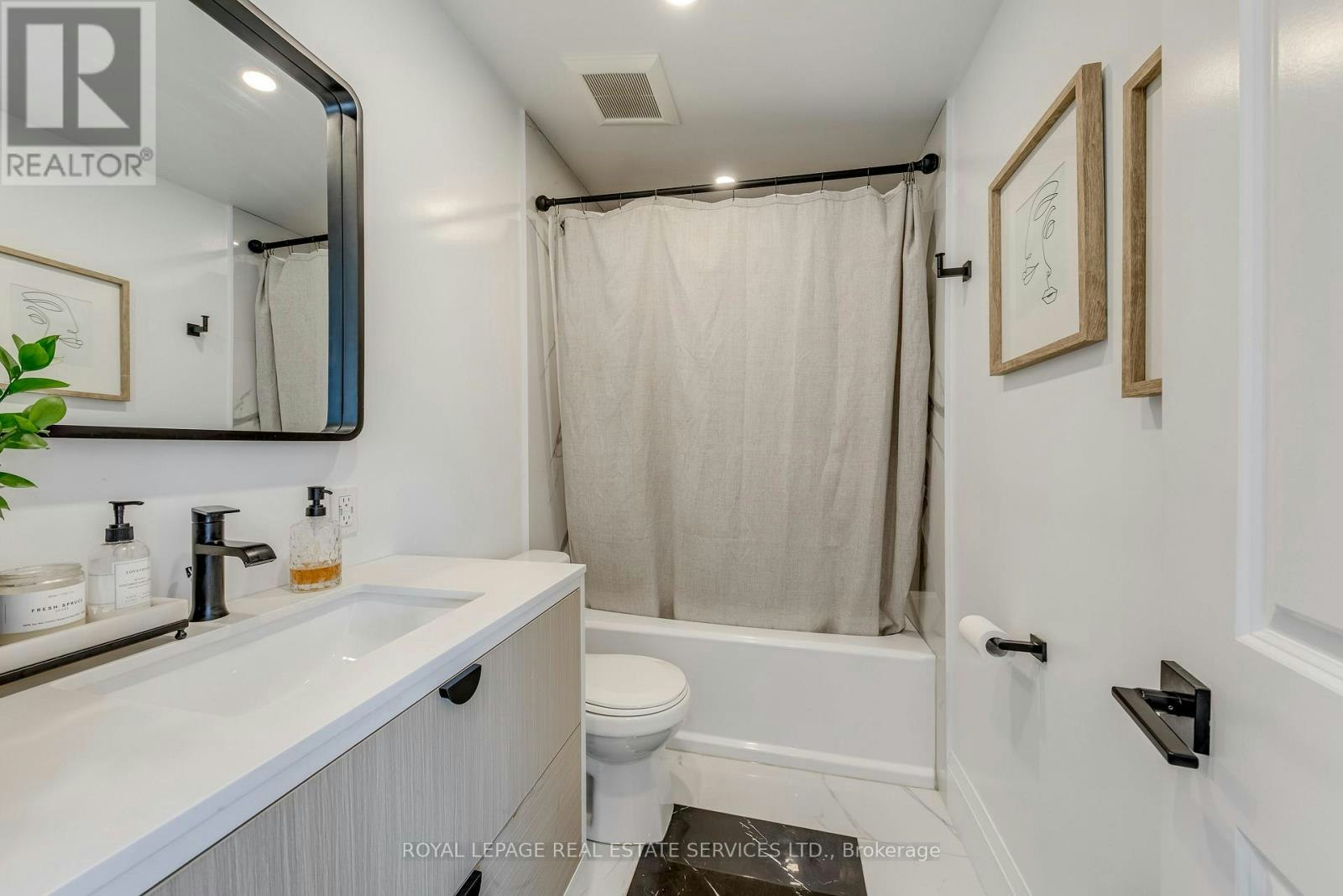 6 Rembe Avenue, Hamilton, ON, L8H 7G6 - 31