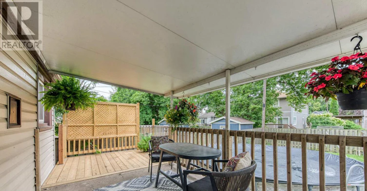 6 Rembe Avenue, Hamilton, ON, L8H 7G6 - 43