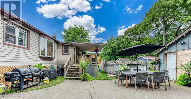 6 Rembe Avenue, Hamilton, ON, L8H 7G6 - 41