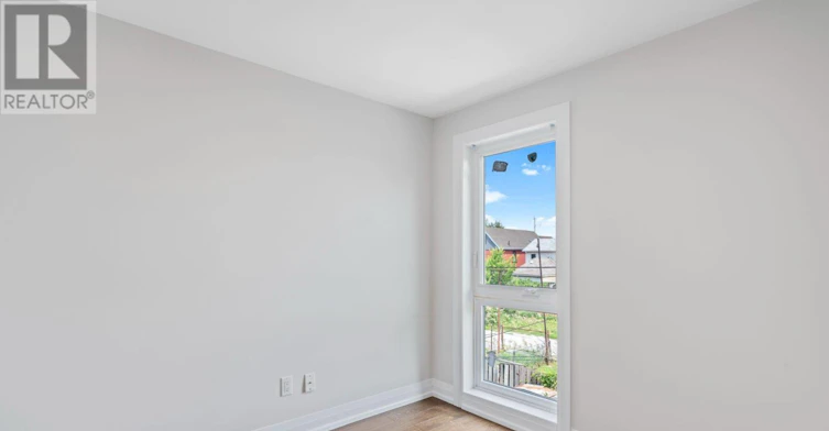 UPPER-23 Somerset Avenue, Hamilton, ON, L8L 2L4 - 15