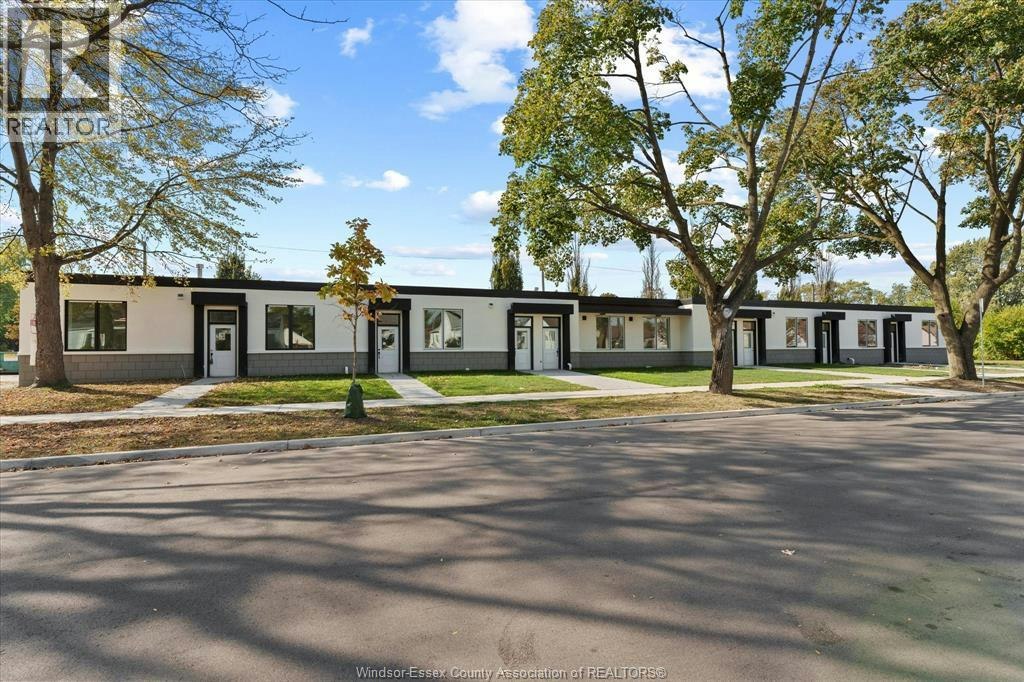4-2275 Wellesley Avenue, Windsor, ON, N8W 2G1 - 3