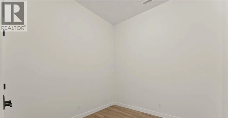 4-2275 Wellesley Avenue, Windsor, ON, N8W 2G1 - 14