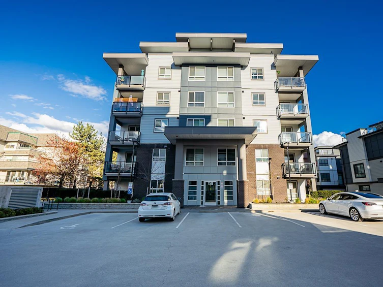111-1516 Mccallum Road, Abbotsford, BC, V2S 0L9