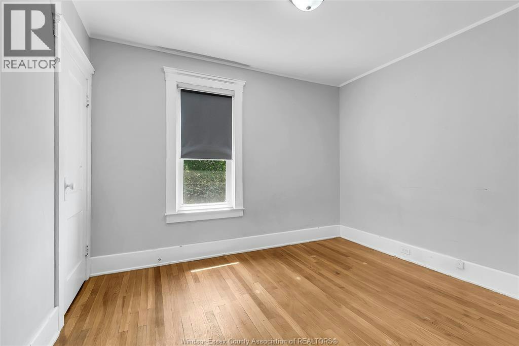 31 2ND FLOOR-33 Giles, Windsor, ON, N9A 4B6 - 19