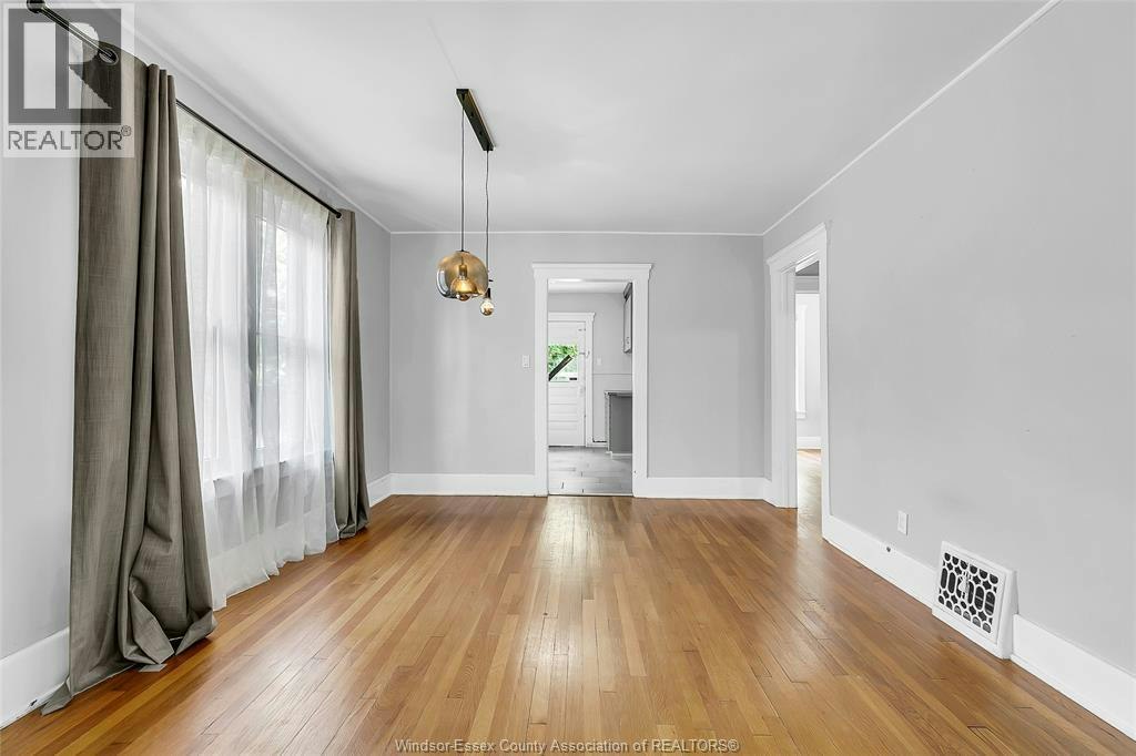 31 2ND FLOOR-33 Giles, Windsor, ON, N9A 4B6 - 14