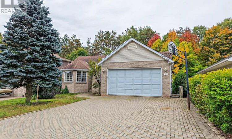 35 Janey Avenue