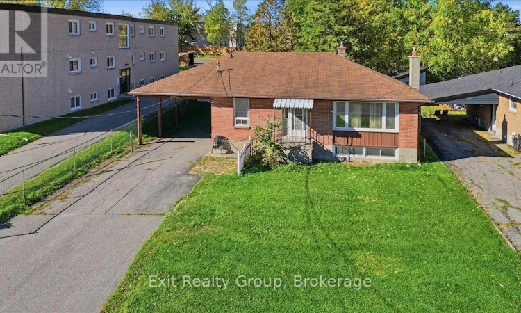 196 Yeomans Street